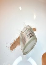 LUX - nežni čistilni piling za obraz - Image 3